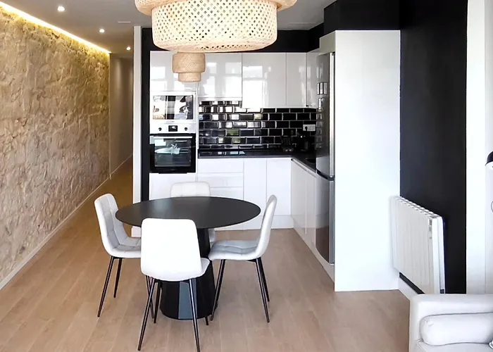 Sobre El Puerto Muros